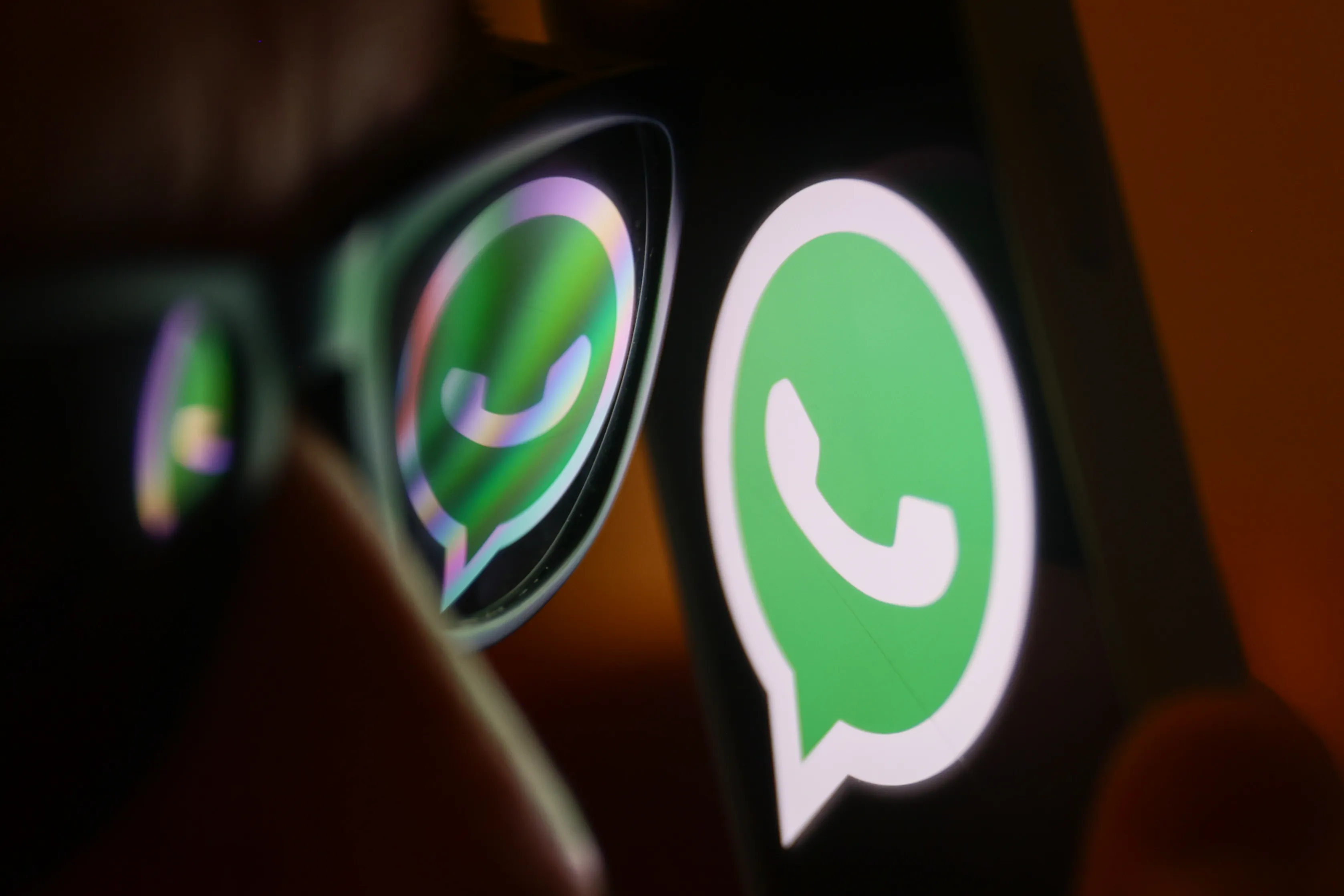 How to add people to a WhatsApp group